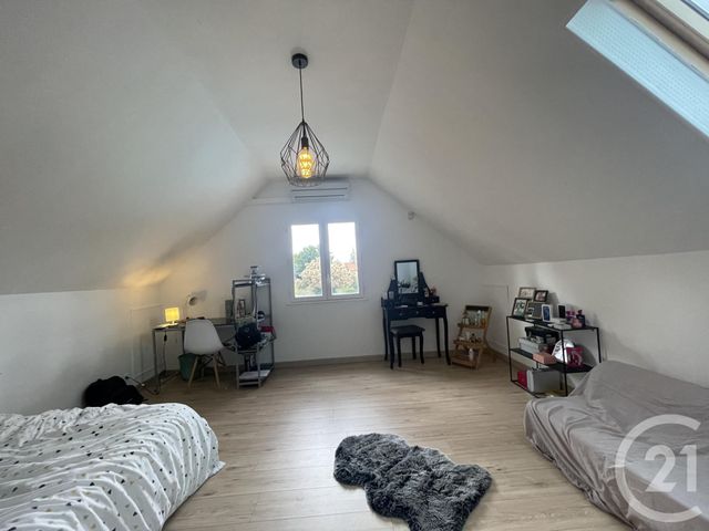 Afficher la photo en grand maison à vendre - 10 pièces - 339.0 m2 - YZEURE - 03 - AUVERGNE - Century 21 Pierre Immobilier