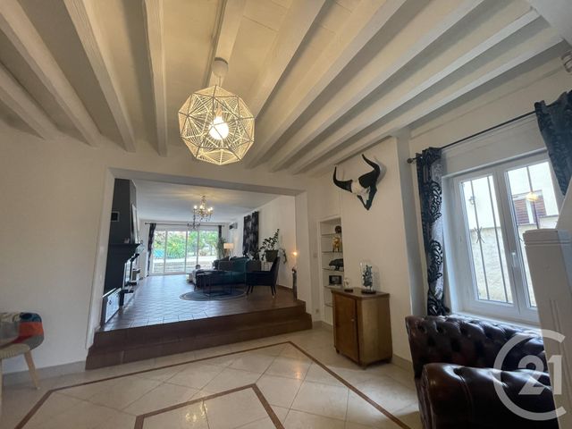 Afficher la photo en grand maison à vendre - 10 pièces - 339.0 m2 - YZEURE - 03 - AUVERGNE - Century 21 Pierre Immobilier