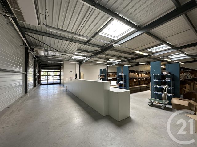 commerce à louer - 847.0 m2 - AVERMES - 03 - AUVERGNE - Century 21 Pierre Immobilier