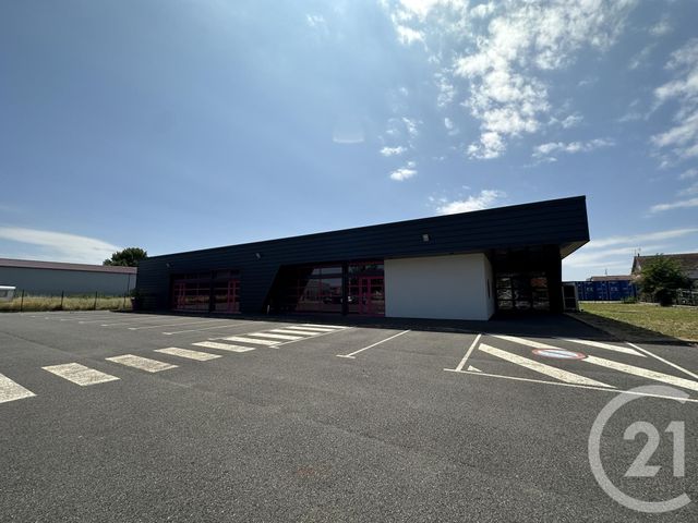 commerce à louer - 847.0 m2 - AVERMES - 03 - AUVERGNE - Century 21 Pierre Immobilier