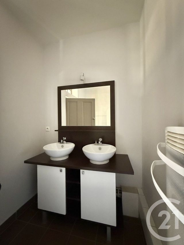 Appartement F4 à vendre - 4 pièces - 90.95 m2 - MOULINS - 03 - AUVERGNE - Century 21 Pierre Immobilier