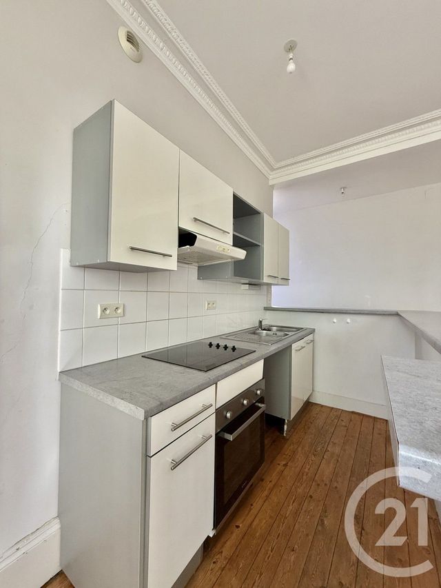 Appartement F4 à vendre - 4 pièces - 90.95 m2 - MOULINS - 03 - AUVERGNE - Century 21 Pierre Immobilier