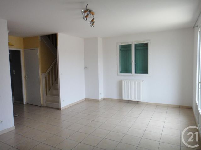 Appartement F4 à louer YZEURE