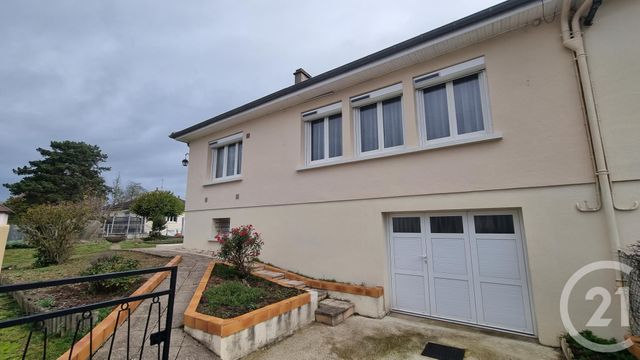 maison - YZEURE - 03