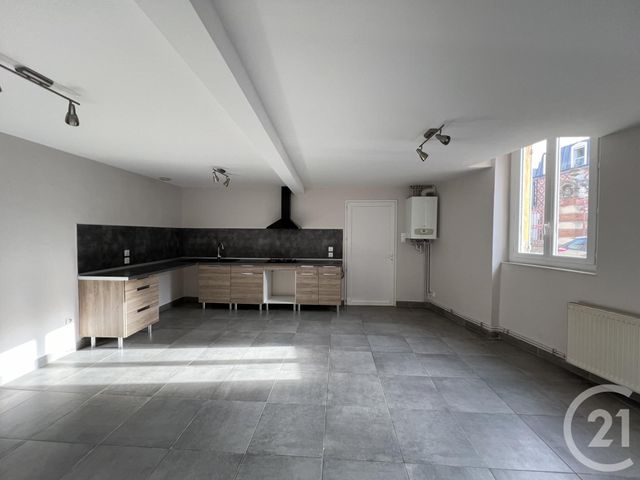 Appartement F4 à louer - 4 pièces - 74.51 m2 - MOULINS - 03 - AUVERGNE - Century 21 Pierre Immobilier