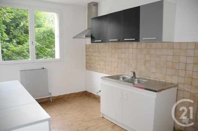 Appartement F2 à louer - 2 pièces - 50.0 m2 - MOULINS - 03 - AUVERGNE - Century 21 Pierre Immobilier