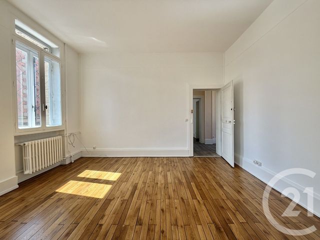 Afficher la photo en grand maison à vendre - 5 pièces - 157.0 m2 - MOULINS - 03 - AUVERGNE - Century 21 Pierre Immobilier