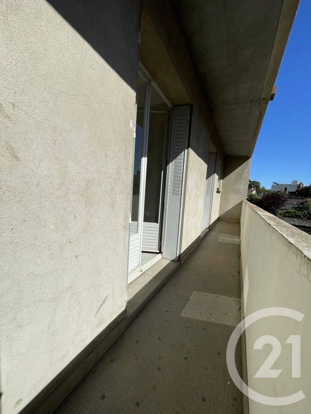 Appartement F4 à vendre - 4 pièces - 88.6 m2 - MOULINS - 03 - AUVERGNE - Century 21 Pierre Immobilier