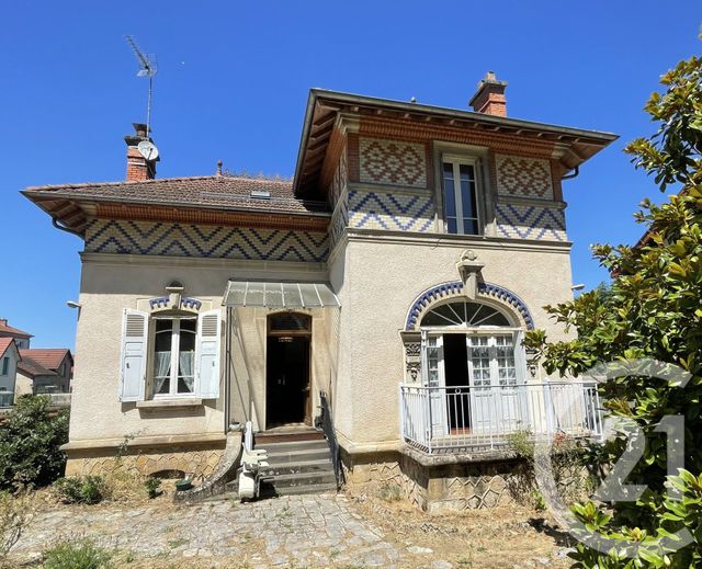 maison - YZEURE - 03
