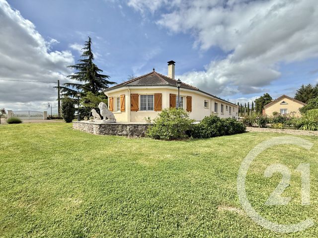 Afficher la photo en grand maison à vendre - 8 pièces - 229.02 m2 - CHEMILLY - 03 - AUVERGNE - Century 21 Pierre Immobilier