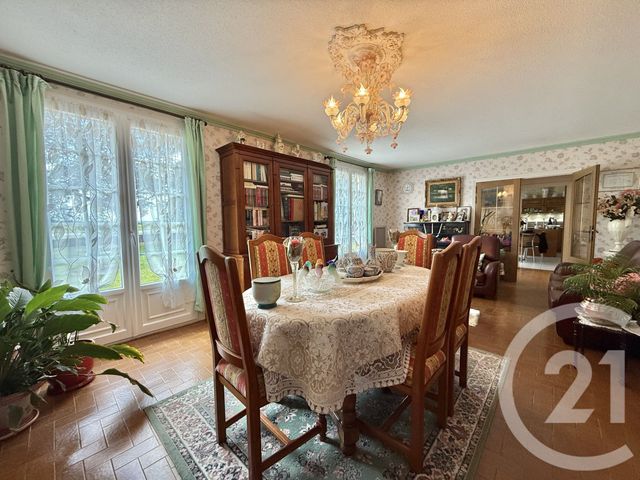 Afficher la photo en grand maison à vendre - 8 pièces - 229.02 m2 - CHEMILLY - 03 - AUVERGNE - Century 21 Pierre Immobilier