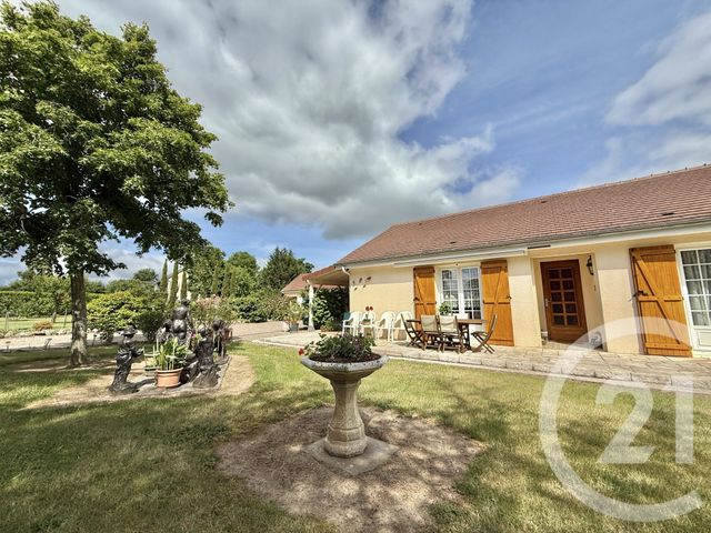 Afficher la photo en grand maison à vendre - 8 pièces - 229.02 m2 - CHEMILLY - 03 - AUVERGNE - Century 21 Pierre Immobilier