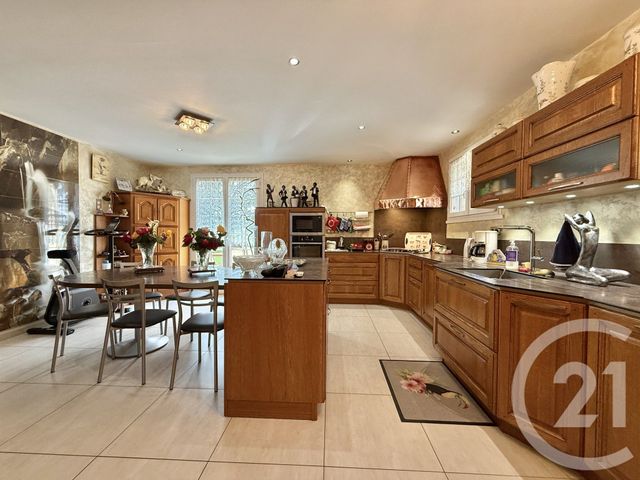 Afficher la photo en grand maison à vendre - 8 pièces - 229.02 m2 - CHEMILLY - 03 - AUVERGNE - Century 21 Pierre Immobilier