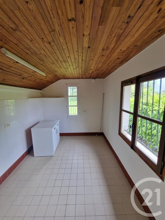 maison à louer - 5 pièces - 188.61 m2 - AGONGES - 03 - AUVERGNE - Century 21 Pierre Immobilier