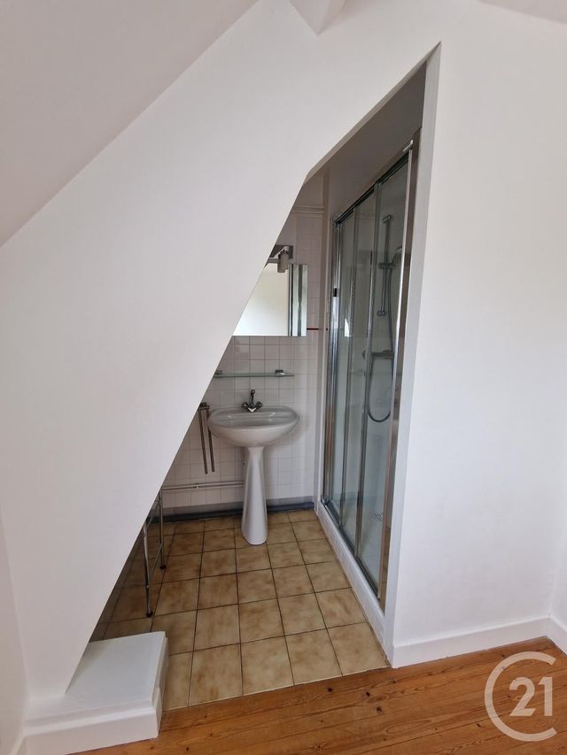 maison à louer - 5 pièces - 188.61 m2 - AGONGES - 03 - AUVERGNE - Century 21 Pierre Immobilier