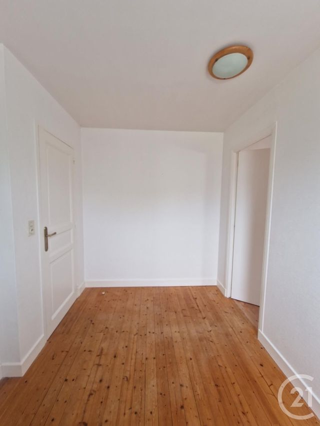 maison à louer - 5 pièces - 188.61 m2 - AGONGES - 03 - AUVERGNE - Century 21 Pierre Immobilier