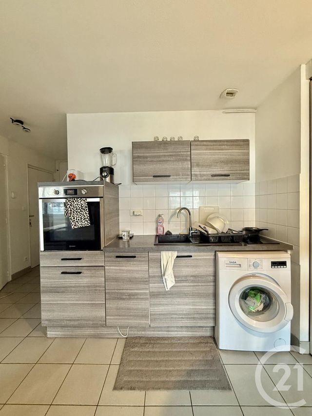 Appartement F1 à louer - 2 pièces - 29.84 m2 - YZEURE - 03 - AUVERGNE - Century 21 Pierre Immobilier