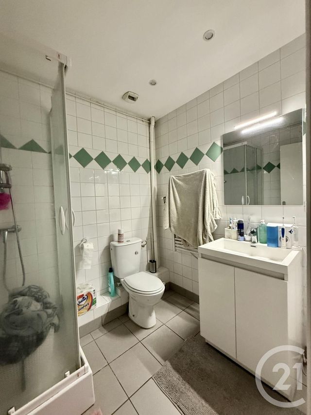 Appartement F1 à louer - 2 pièces - 29.84 m2 - YZEURE - 03 - AUVERGNE - Century 21 Pierre Immobilier