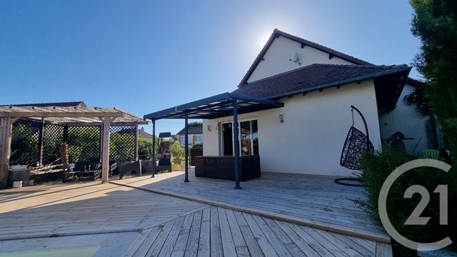 maison à vendre - 7 pièces - 180.0 m2 - NEUILLY LE REAL - 03 - AUVERGNE - Century 21 Pierre Immobilier