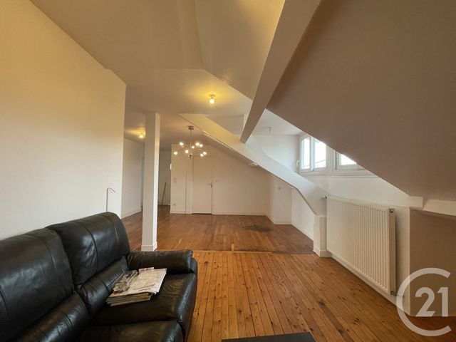Appartement F3 à louer - 3 pièces - 79.05 m2 - MOULINS - 03 - AUVERGNE - Century 21 Pierre Immobilier