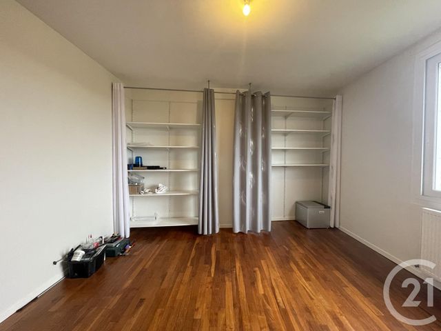 Appartement F3 à louer - 3 pièces - 79.05 m2 - MOULINS - 03 - AUVERGNE - Century 21 Pierre Immobilier