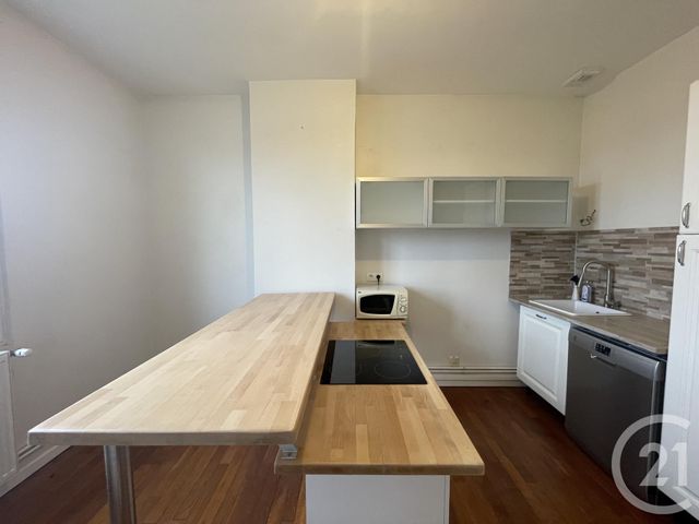 Appartement F3 à louer - 3 pièces - 79.05 m2 - MOULINS - 03 - AUVERGNE - Century 21 Pierre Immobilier
