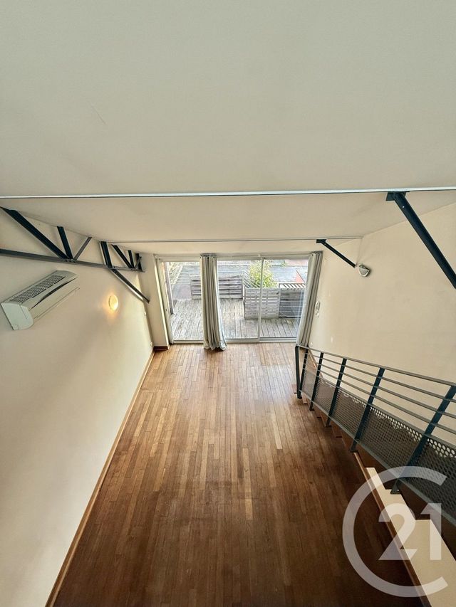 Appartement Loft à louer - 3 pièces - 77.2 m2 - MOULINS - 03 - AUVERGNE - Century 21 Pierre Immobilier