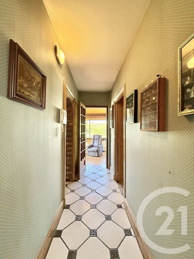 Afficher la photo en grand maison à vendre - 9 pièces - 249.05 m2 - VILLENEUVE SUR ALLIER - 03 - AUVERGNE - Century 21 Pierre Immobilier