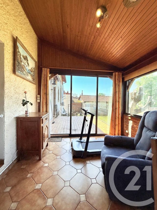 Afficher la photo en grand maison à vendre - 9 pièces - 249.05 m2 - VILLENEUVE SUR ALLIER - 03 - AUVERGNE - Century 21 Pierre Immobilier