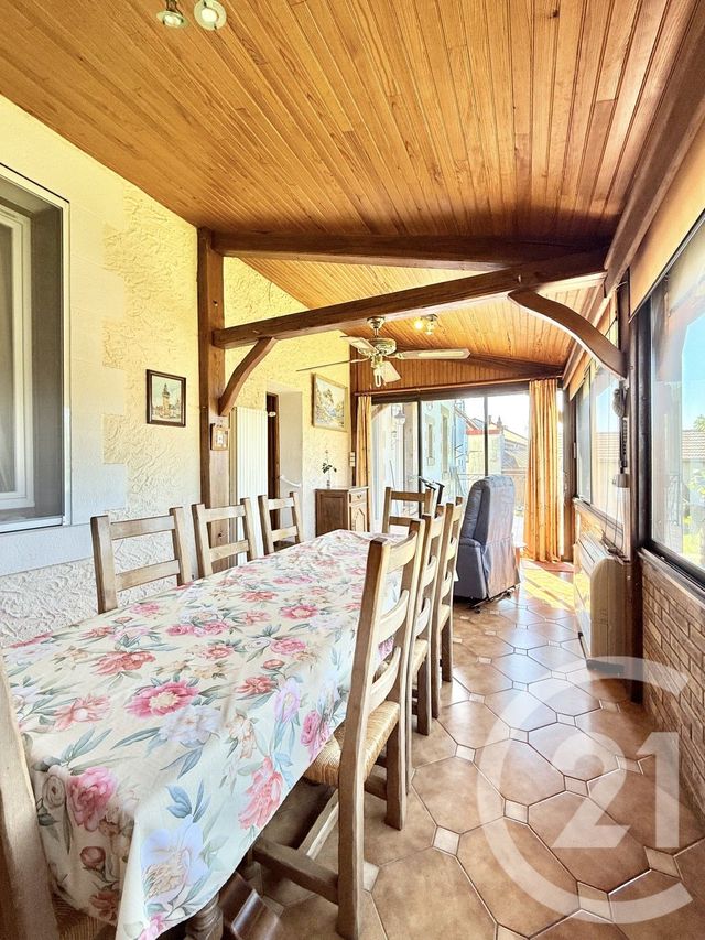 Afficher la photo en grand maison à vendre - 9 pièces - 249.05 m2 - VILLENEUVE SUR ALLIER - 03 - AUVERGNE - Century 21 Pierre Immobilier
