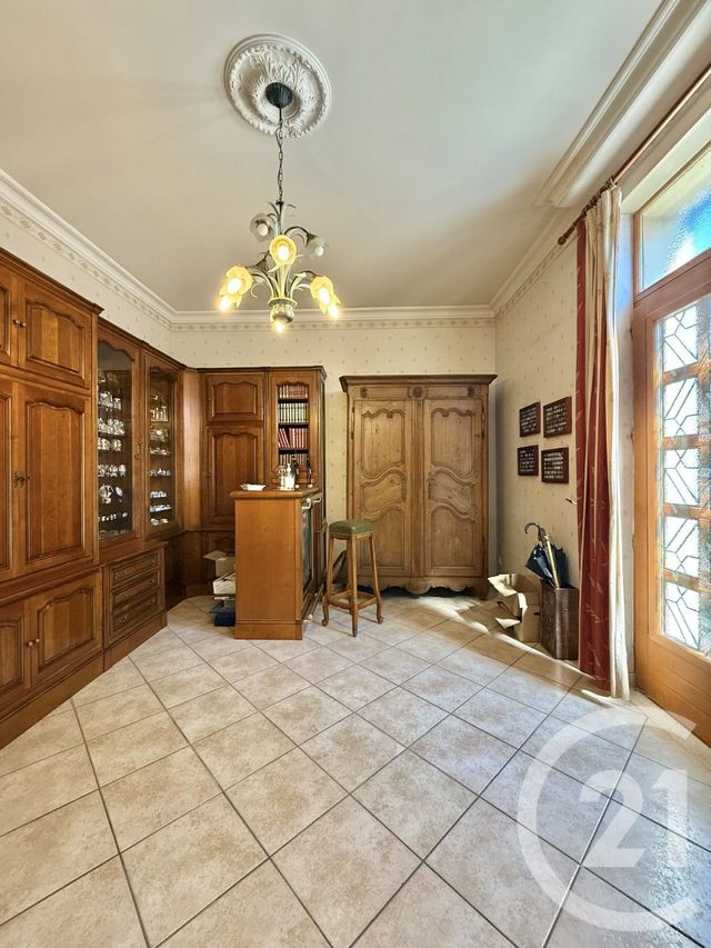 Afficher la photo en grand maison à vendre - 9 pièces - 249.05 m2 - VILLENEUVE SUR ALLIER - 03 - AUVERGNE - Century 21 Pierre Immobilier