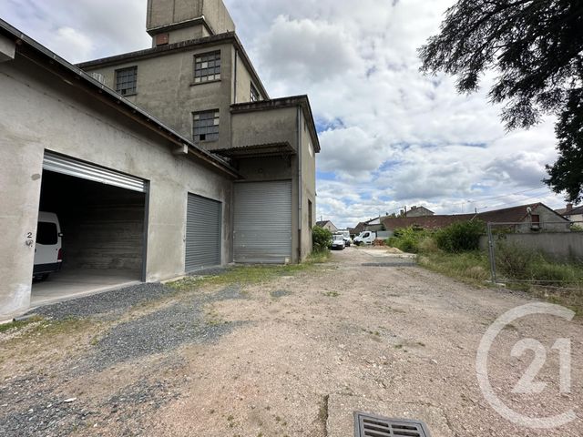 commerce à louer - 75.0 m2 - YZEURE - 03 - AUVERGNE - Century 21 Pierre Immobilier