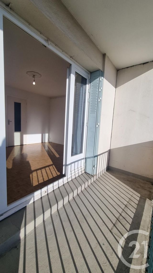 Appartement F4 à vendre - 4 pièces - 89.3 m2 - MOULINS - 03 - AUVERGNE - Century 21 Pierre Immobilier