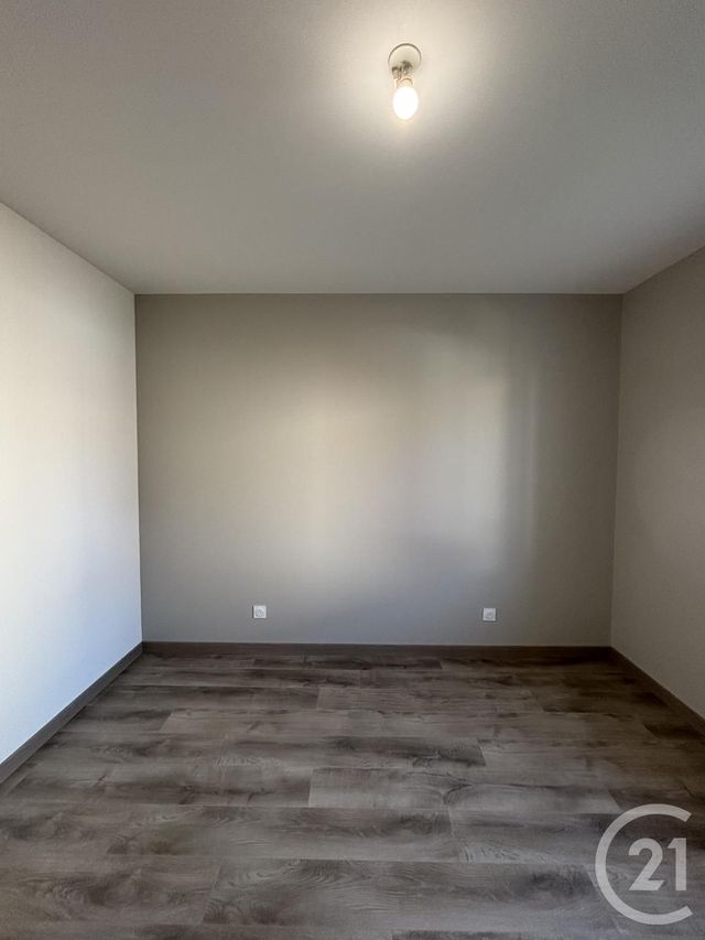 maison à louer - 4 pièces - 96.5 m2 - YZEURE - 03 - AUVERGNE - Century 21 Pierre Immobilier
