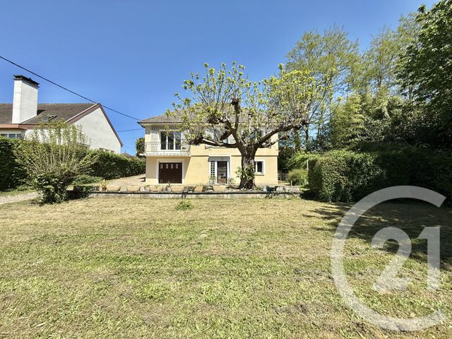 maison - YZEURE - 03