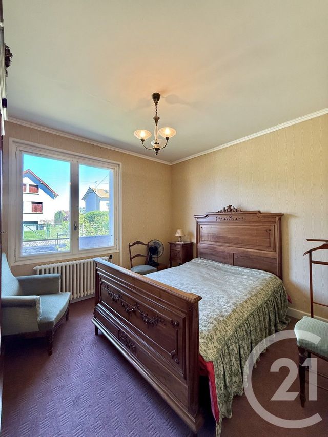 Afficher la photo en grand maison à vendre - 5 pièces - 128.0 m2 - YZEURE - 03 - AUVERGNE - Century 21 Pierre Immobilier