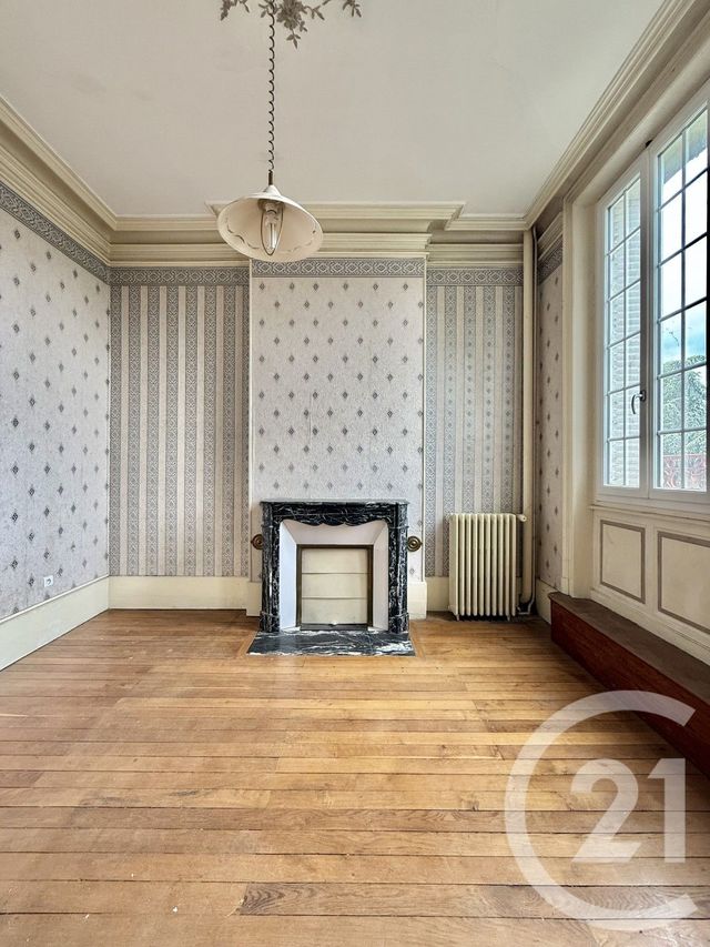 maison à vendre - 6 pièces - 217.62 m2 - MOULINS - 03 - AUVERGNE - Century 21 Pierre Immobilier