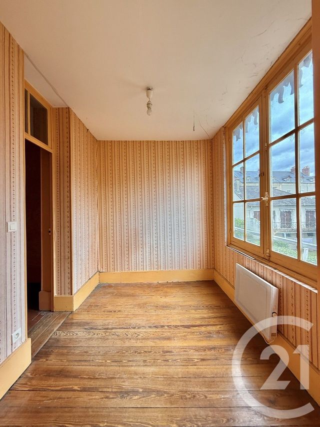 maison à vendre - 6 pièces - 217.62 m2 - MOULINS - 03 - AUVERGNE - Century 21 Pierre Immobilier