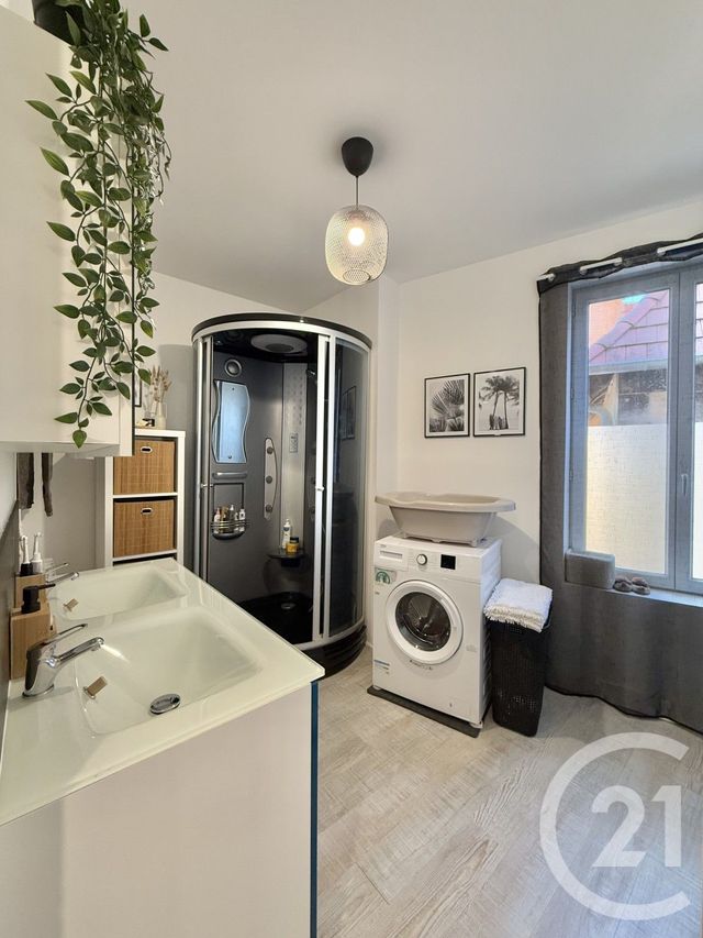 Appartement F4 à vendre - 4 pièces - 85.44 m2 - MOULINS - 03 - AUVERGNE - Century 21 Pierre Immobilier