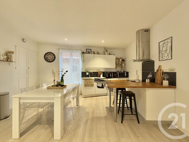 Appartement F4 à vendre - 4 pièces - 85.44 m2 - MOULINS - 03 - AUVERGNE - Century 21 Pierre Immobilier