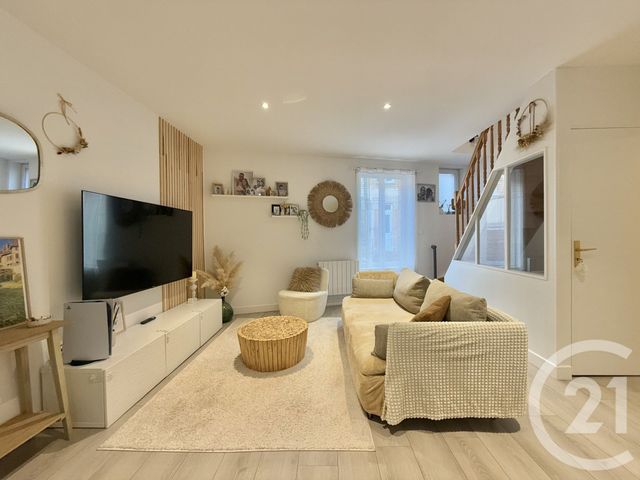 Appartement F4 à vendre - 4 pièces - 85.44 m2 - MOULINS - 03 - AUVERGNE - Century 21 Pierre Immobilier