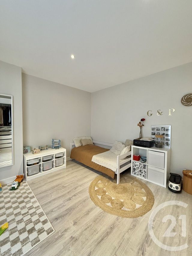 Appartement F4 à vendre - 4 pièces - 85.44 m2 - MOULINS - 03 - AUVERGNE - Century 21 Pierre Immobilier