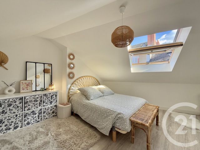 Appartement F4 à vendre - 4 pièces - 85.44 m2 - MOULINS - 03 - AUVERGNE - Century 21 Pierre Immobilier