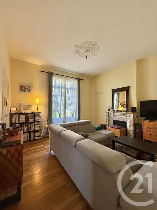 Afficher la photo en grand maison à vendre - 9 pièces - 182.0 m2 - MOULINS - 03 - AUVERGNE - Century 21 Pierre Immobilier