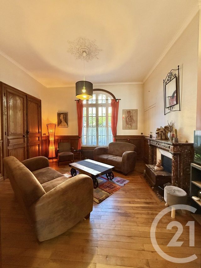 Afficher la photo en grand maison à vendre - 9 pièces - 182.0 m2 - MOULINS - 03 - AUVERGNE - Century 21 Pierre Immobilier