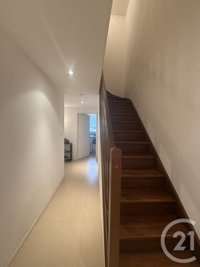 Appartement F3 à vendre - 4 pièces - 63.68 m2 - YZEURE - 03 - AUVERGNE - Century 21 Pierre Immobilier