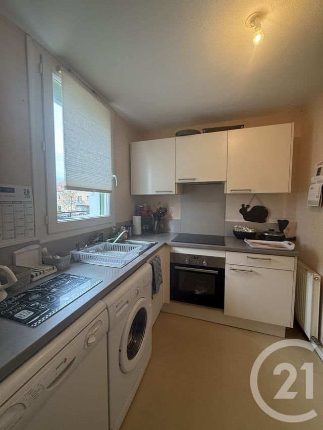 Appartement F3 à vendre - 4 pièces - 63.68 m2 - YZEURE - 03 - AUVERGNE - Century 21 Pierre Immobilier