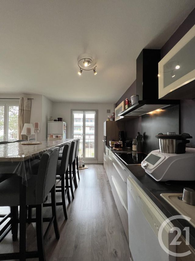 Appartement F3 à vendre - 3 pièces - 65.88 m2 - MOULINS - 03 - AUVERGNE - Century 21 Pierre Immobilier