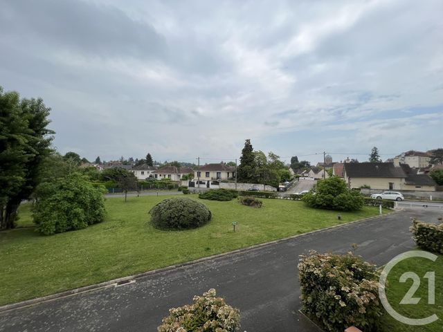 Appartement F3 à vendre - 3 pièces - 65.88 m2 - MOULINS - 03 - AUVERGNE - Century 21 Pierre Immobilier