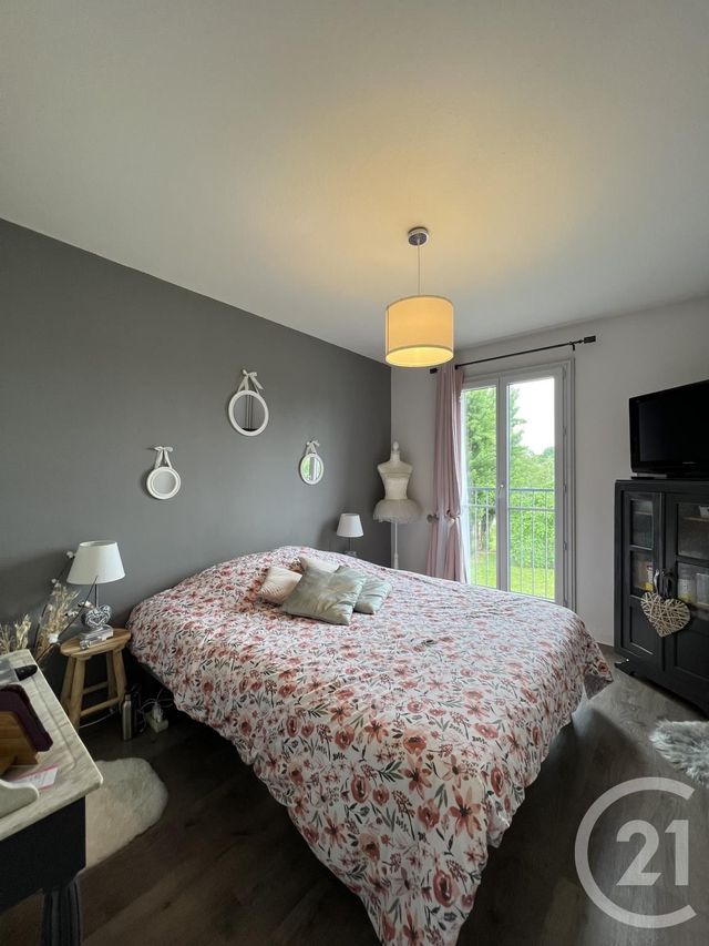 Appartement F3 à vendre - 3 pièces - 65.88 m2 - MOULINS - 03 - AUVERGNE - Century 21 Pierre Immobilier